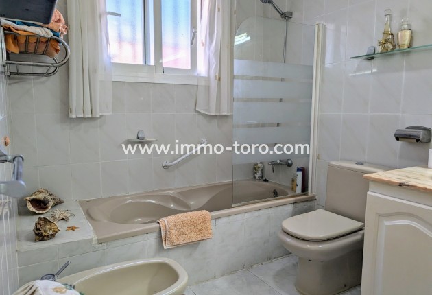 Venta - Villa / Chalet - Benitachell