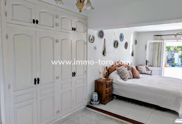 Venta - Villa / Chalet - Benitachell