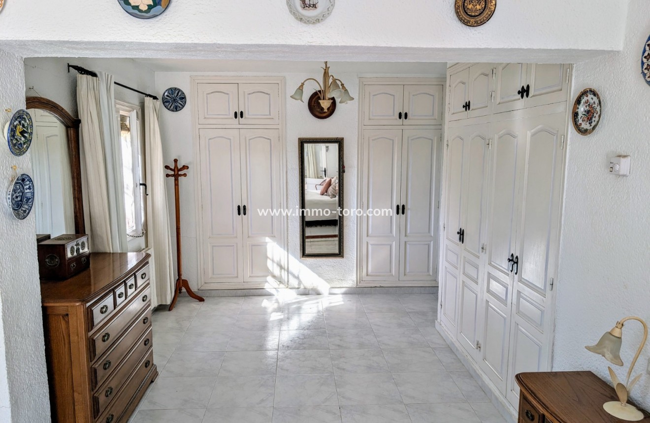 Venta - Villa / Chalet - Benitachell