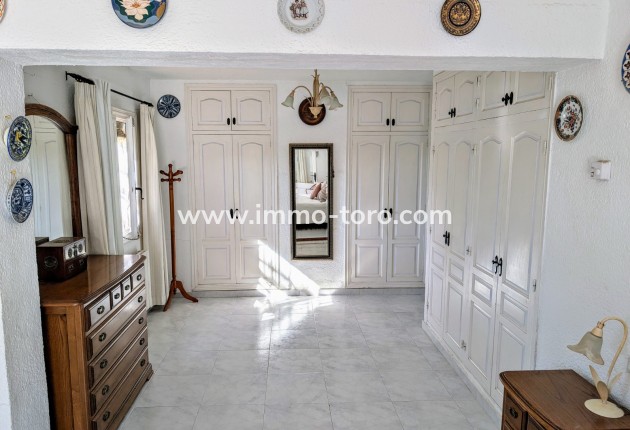 Venta - Villa / Chalet - Benitachell