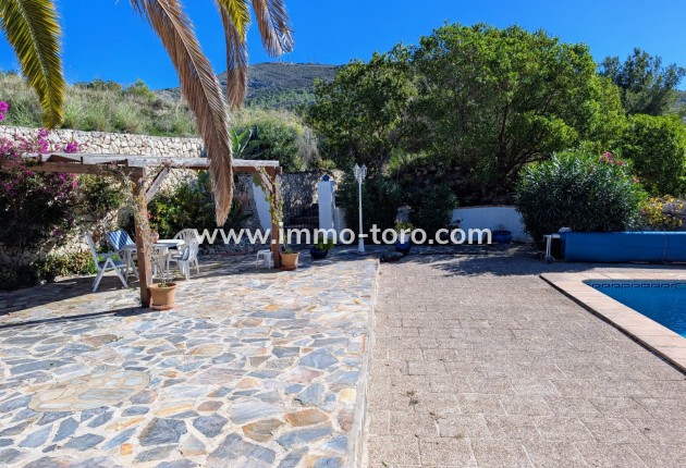 Venta - Villa / Chalet - Benitachell