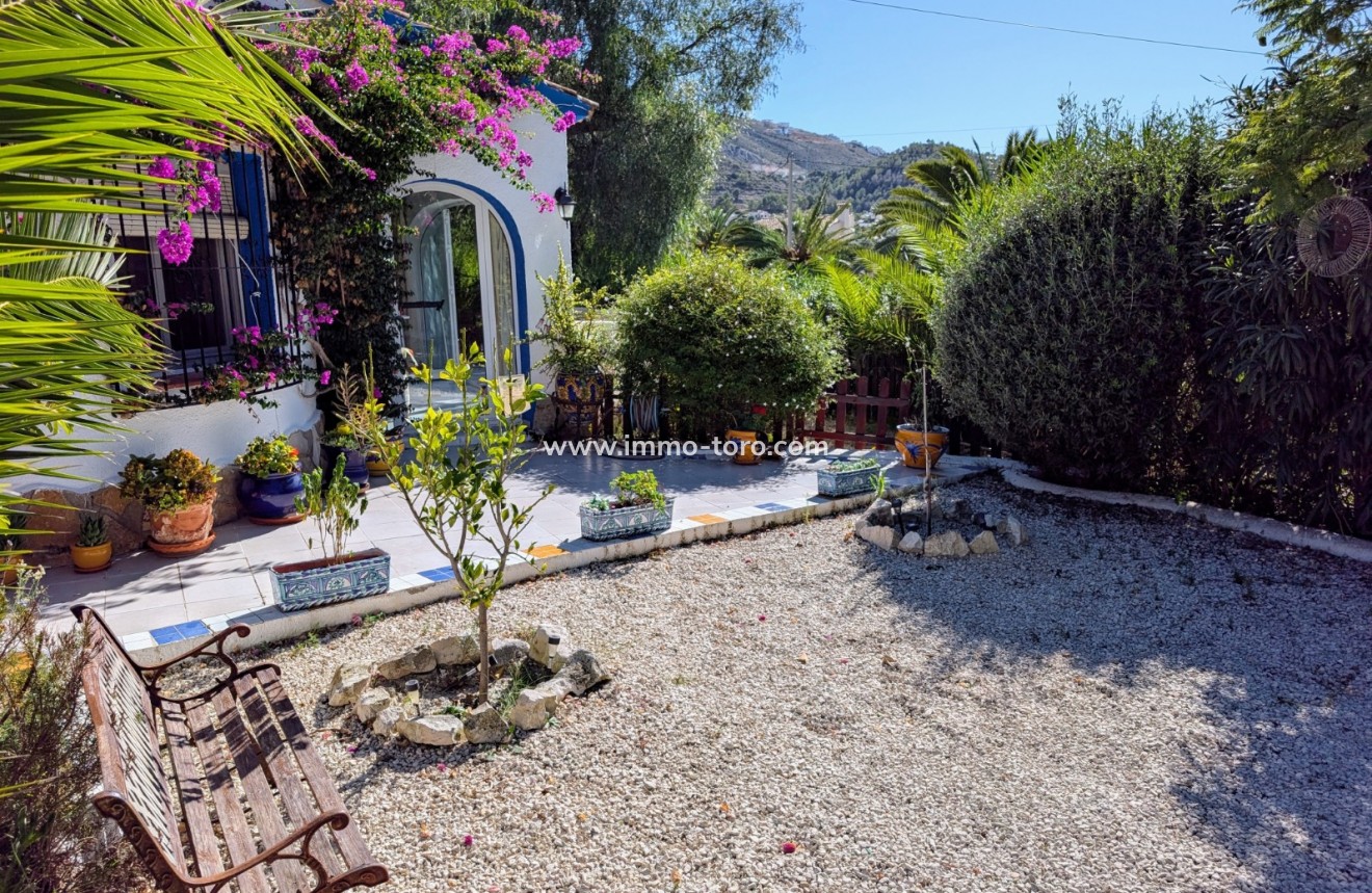 Venta - Villa / Chalet - Benitachell