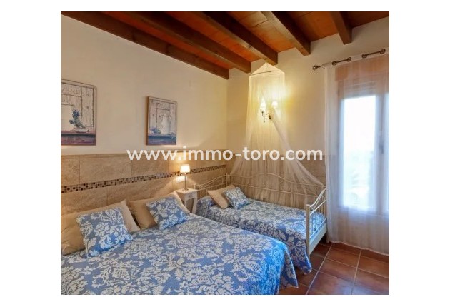 Venta - Villa / Chalet - Jalon - Jalón