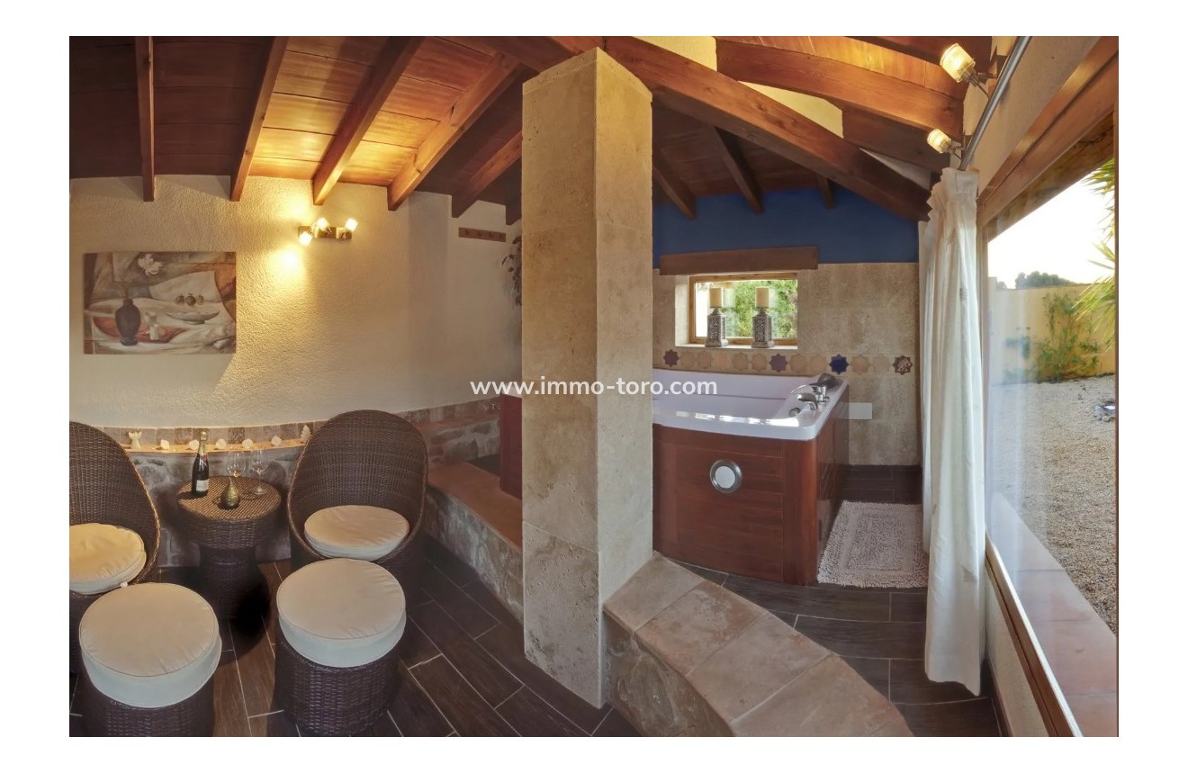 Venta - Villa / Chalet - Jalon - Jalón