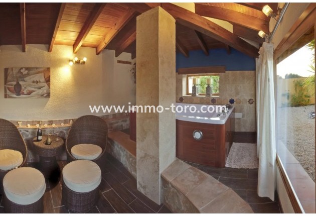 Venta - Villa / Chalet - Jalon - Jalón