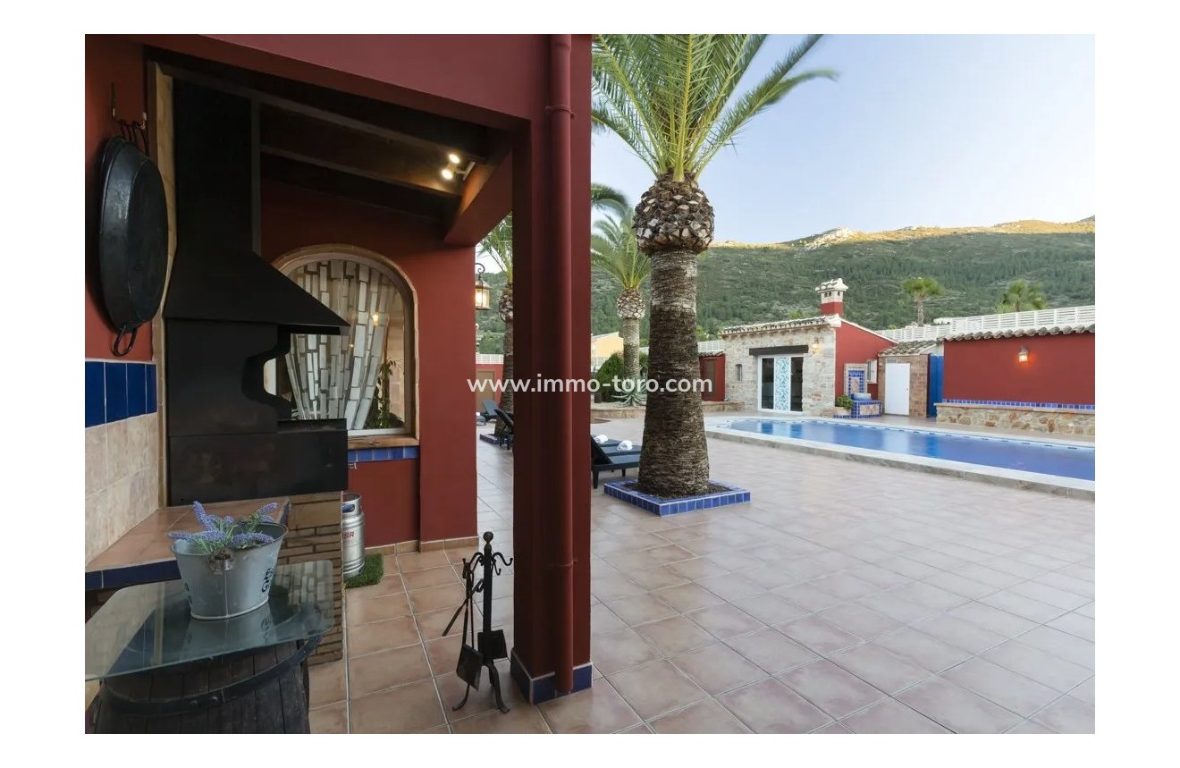 Venta - Villa / Chalet - Jalon - Jalón