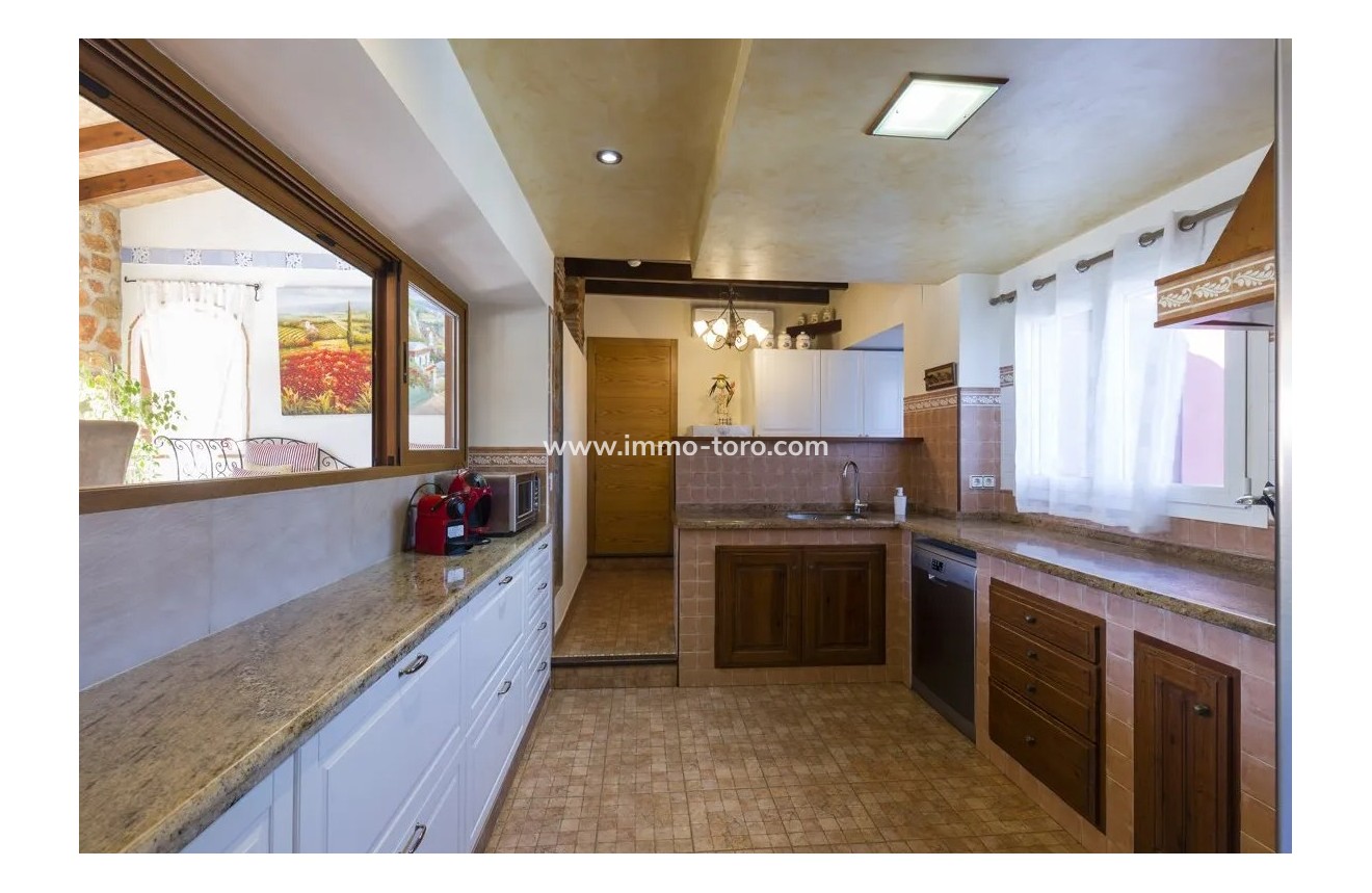 Venta - Villa / Chalet - Jalon - Jalón