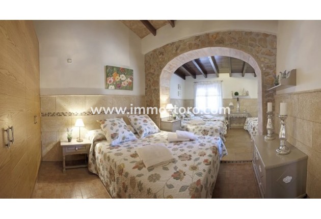 Venta - Villa / Chalet - Jalon - Jalón