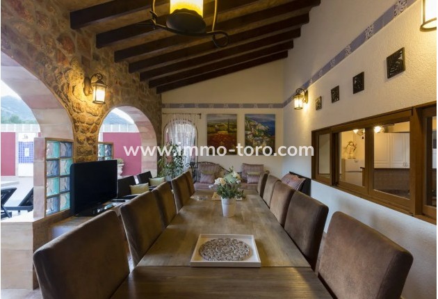 Venta - Villa / Chalet - Jalon - Jalón