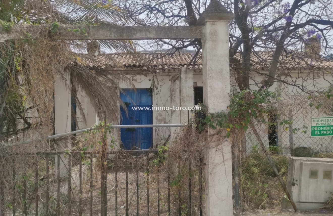 Venta - Villa / Chalet - Orba