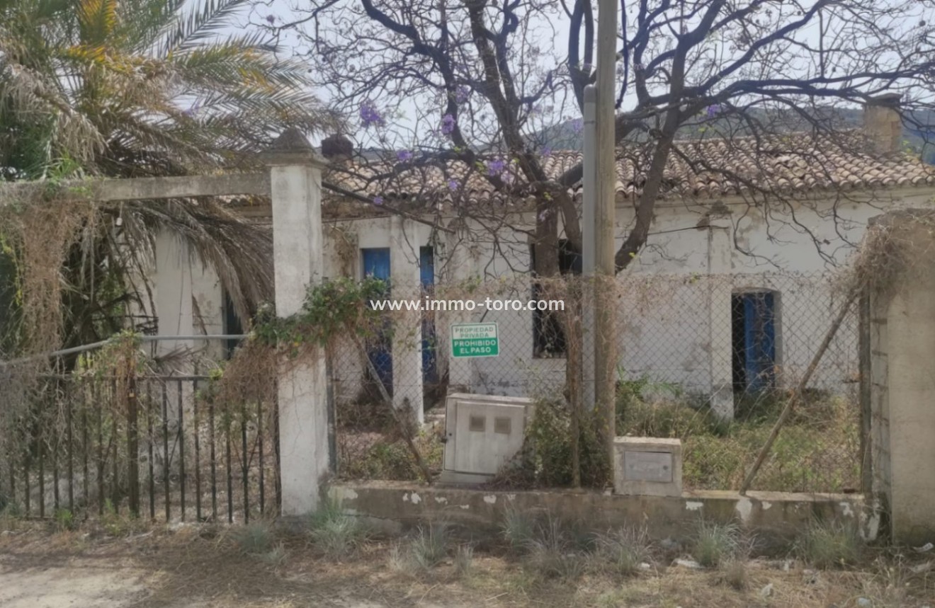 Venta - Villa / Chalet - Orba