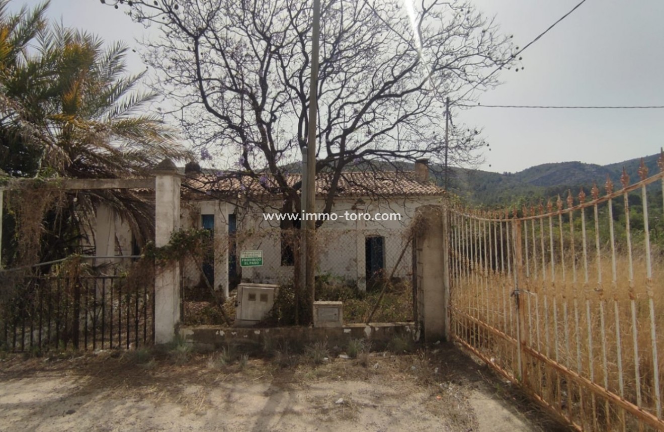 Venta - Villa / Chalet - Orba