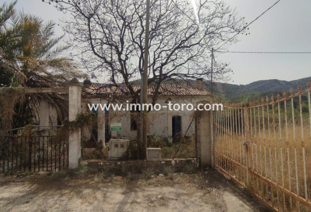 Venta - Villa / Chalet - Orba