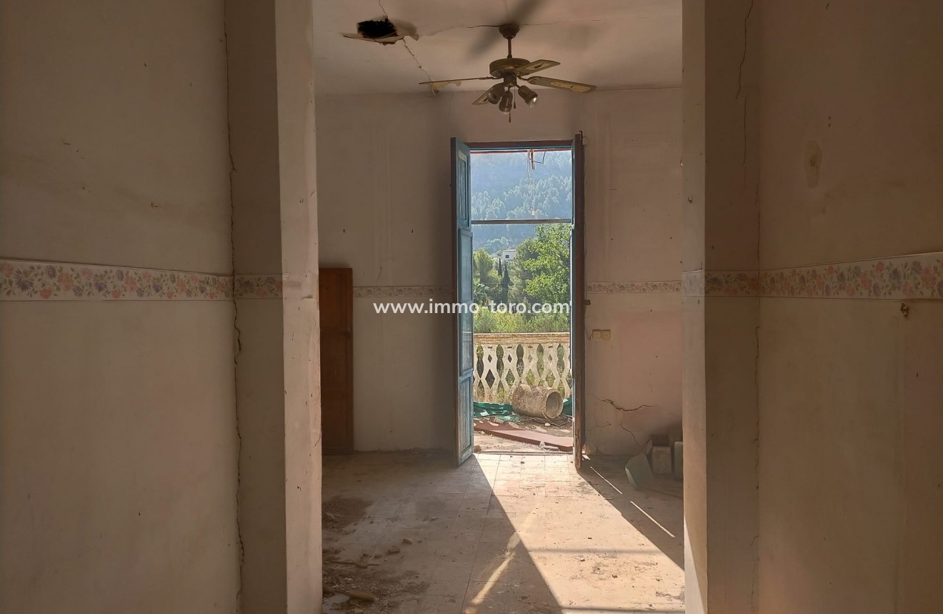 Venta - Villa / Chalet - Orba