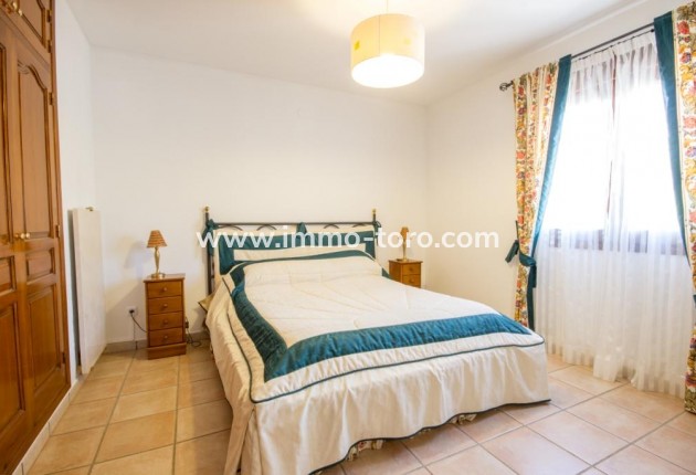 Herverkoop - Villa - Orba