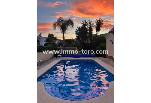 Herverkoop - Villa - Orba