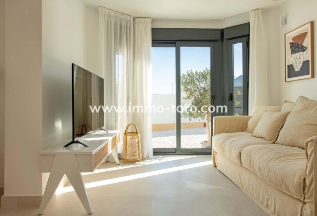 New Build - Apartment - Cox - San Fernando