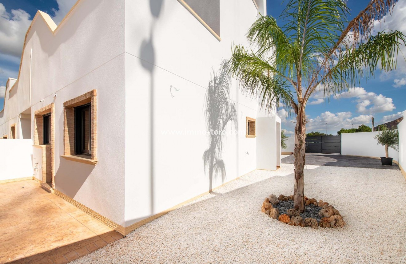 New Build - Apartment - Cox - San Fernando