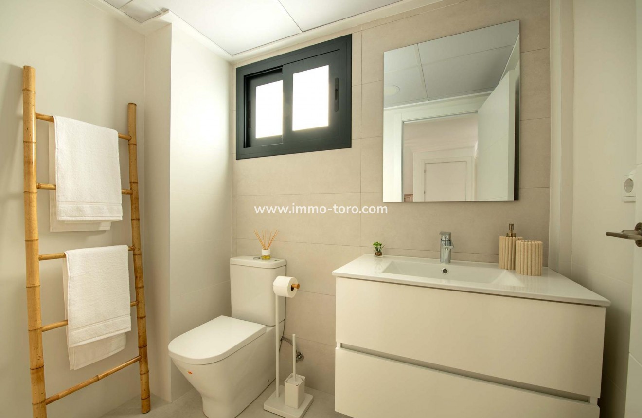 New Build - Apartment - Cox - San Fernando