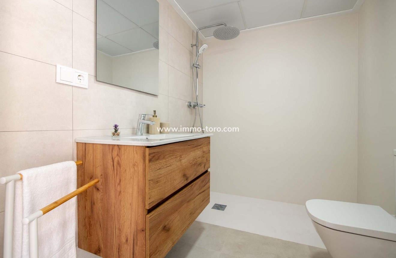 New Build - Apartment - Cox - San Fernando