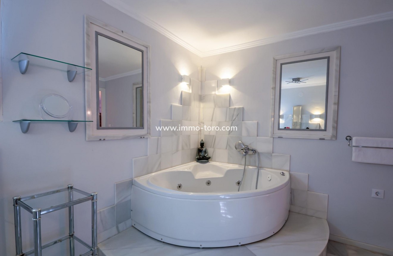 Resale - Villa - Calpe - La Canuta