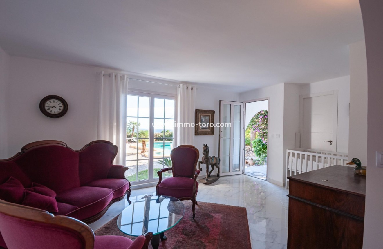 Resale - Villa - Calpe - La Canuta