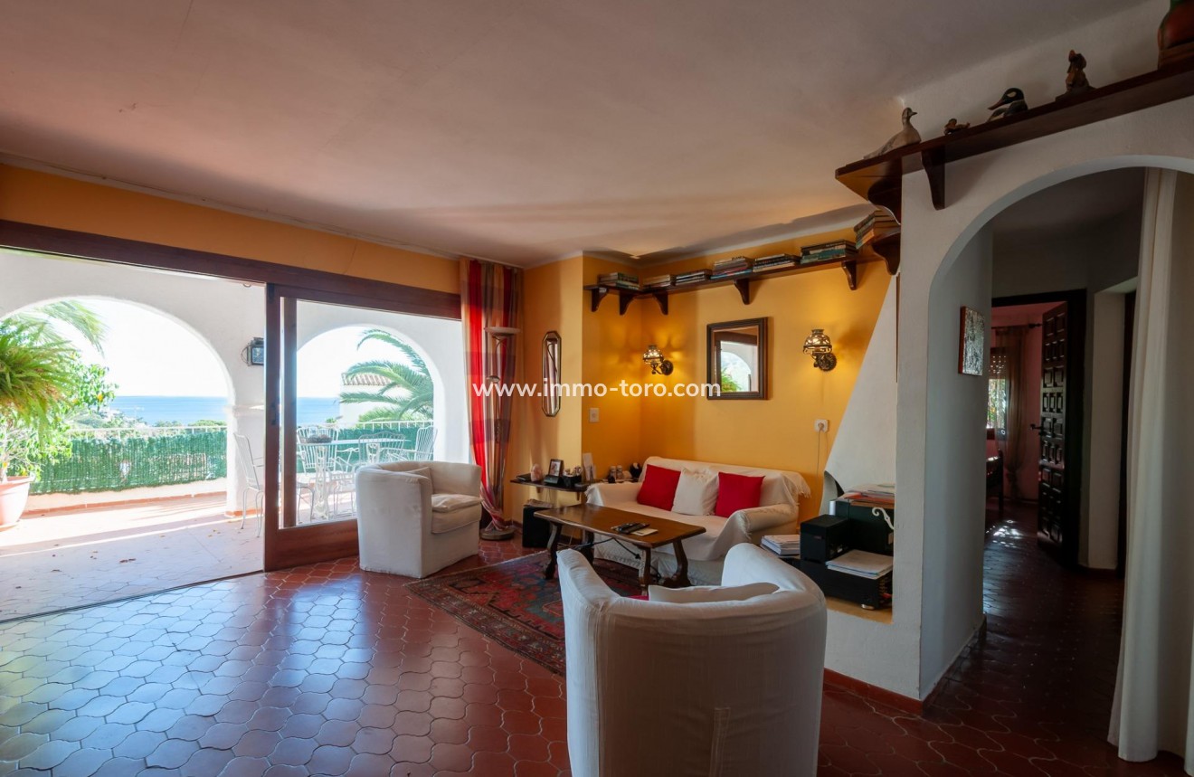 Resale - Villa - Calpe - La Canuta