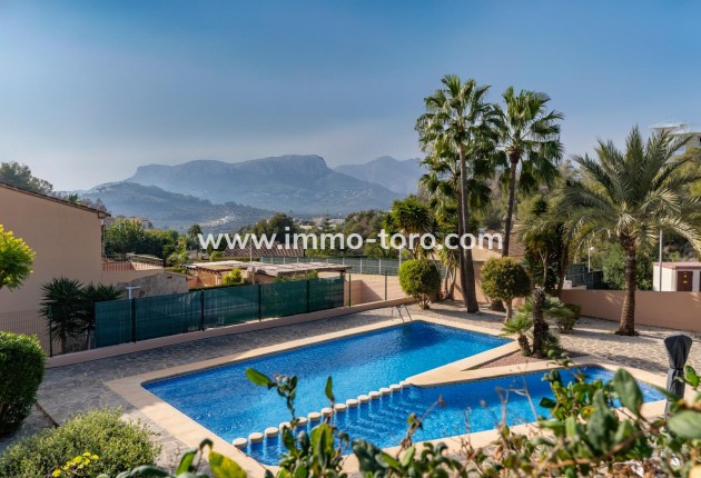 Herverkoop - Semi - Calpe - Cometa-Carrió