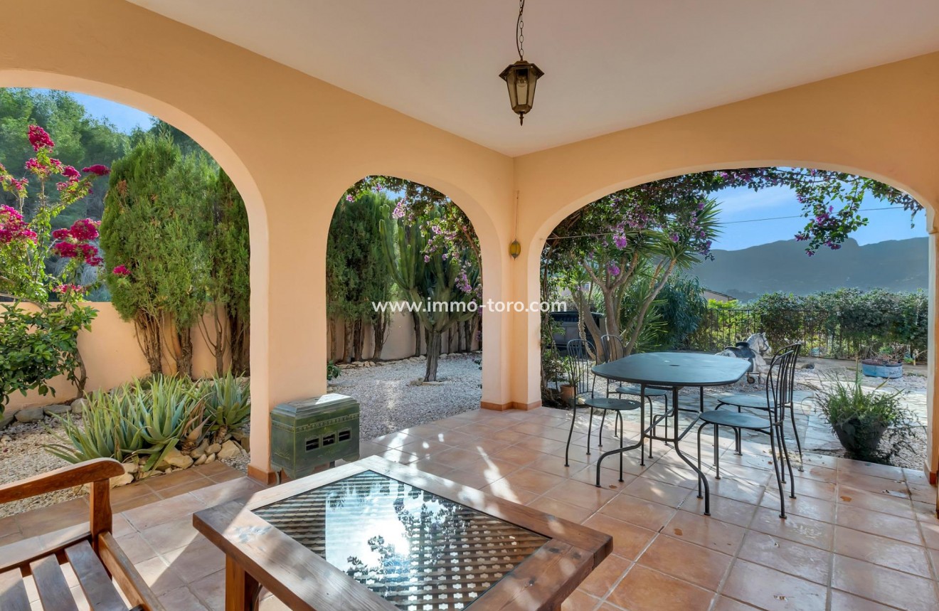 Herverkoop - Semi - Calpe - Cometa-Carrió