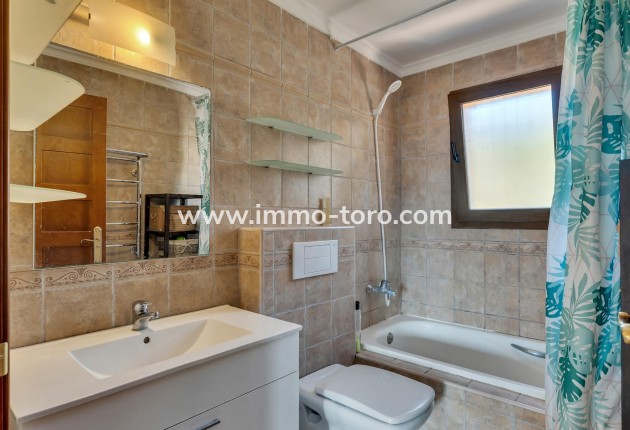 Herverkoop - Semi - Calpe - Cometa-Carrió