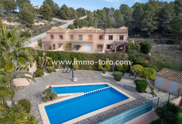 Herverkoop - Semi - Calpe - Cometa-Carrió