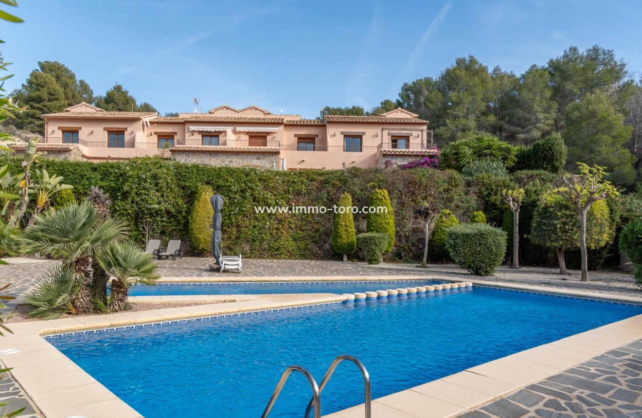 Herverkoop - Semi - Calpe - Cometa-Carrió