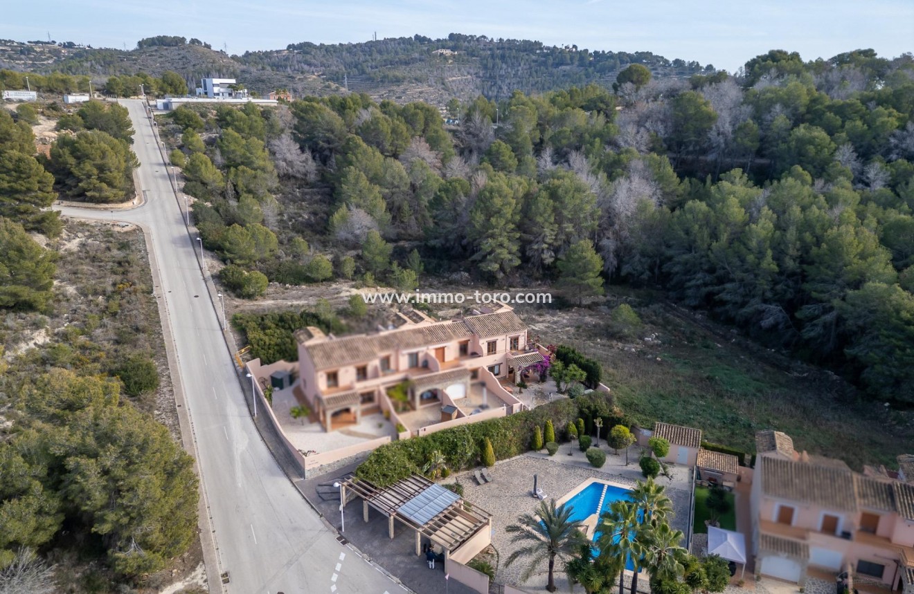 Herverkoop - Semi - Calpe - Cometa-Carrió