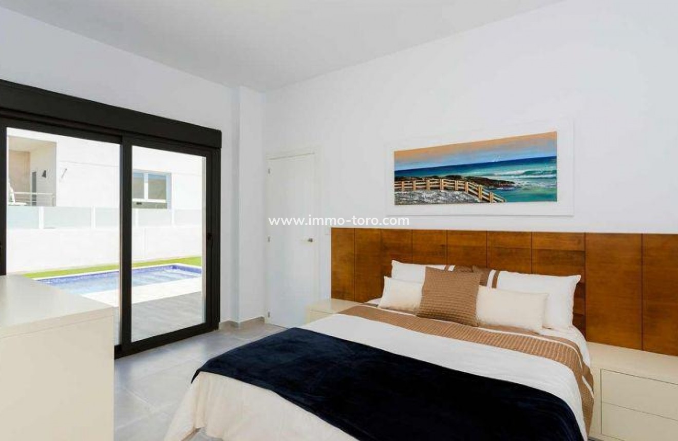 New Build - Villa - Daya Nueva