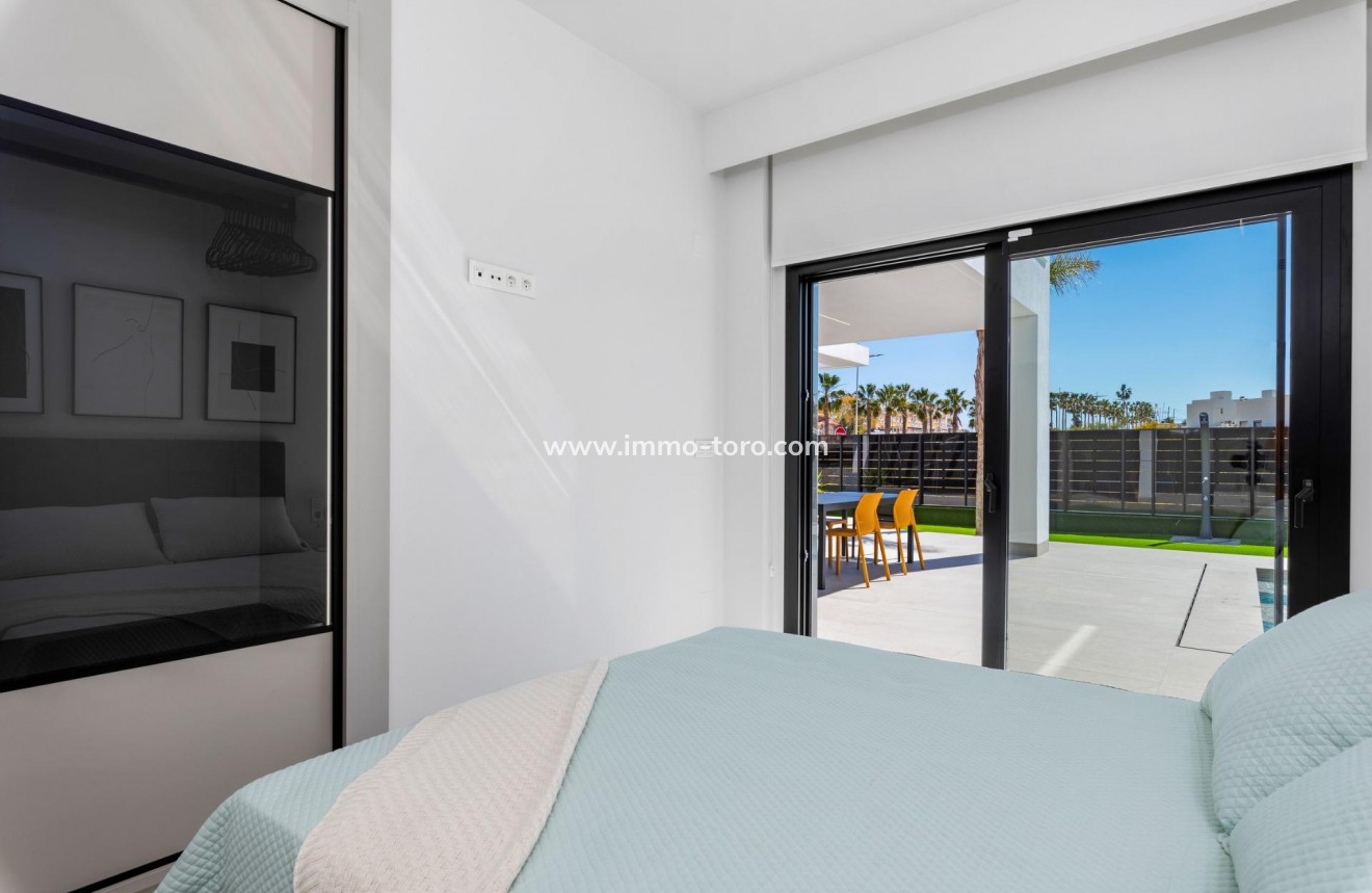 New Build - Villa - Algorfa - La Finca Golf Resort