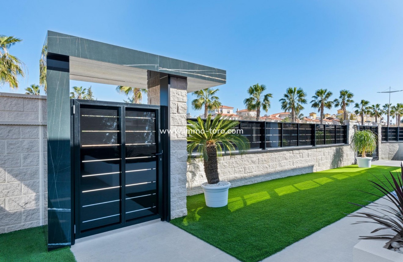 New Build - Villa - Algorfa - La Finca Golf Resort