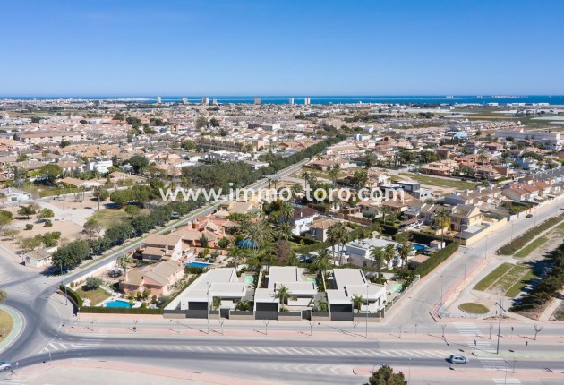 Nueva construcción  - Villa / Chalet - San Javier