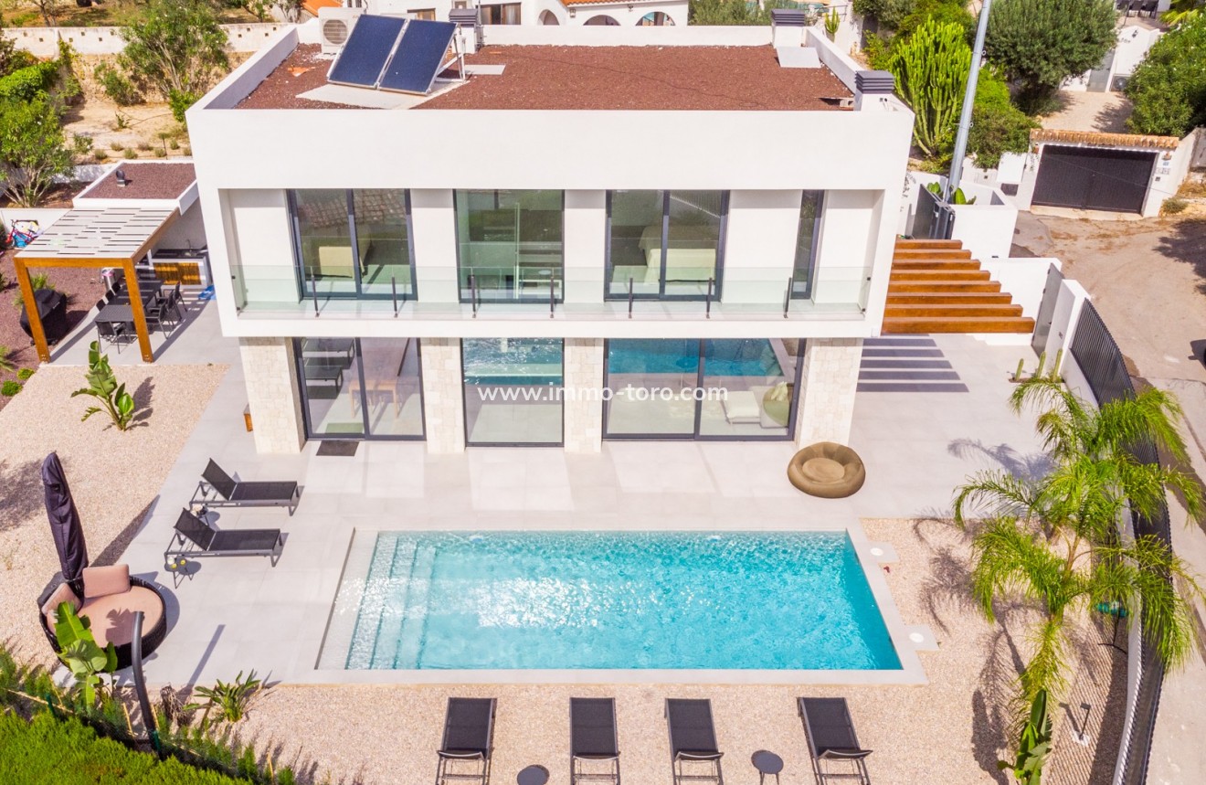 Resale - Villa - Benissa - La Fustera