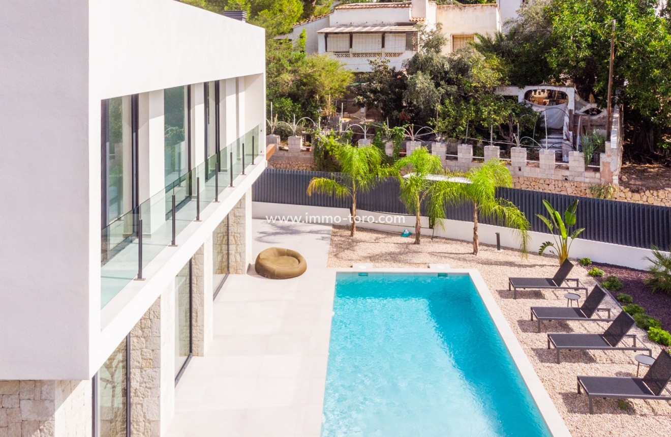 Resale - Villa - Benissa - La Fustera