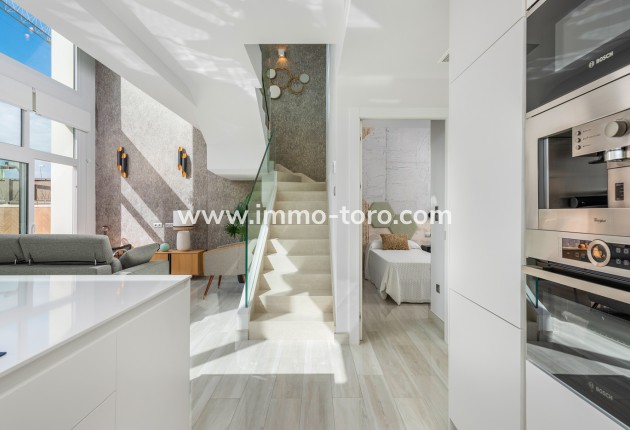 Nueva construcción  - Villa / Chalet - Los Montesinos