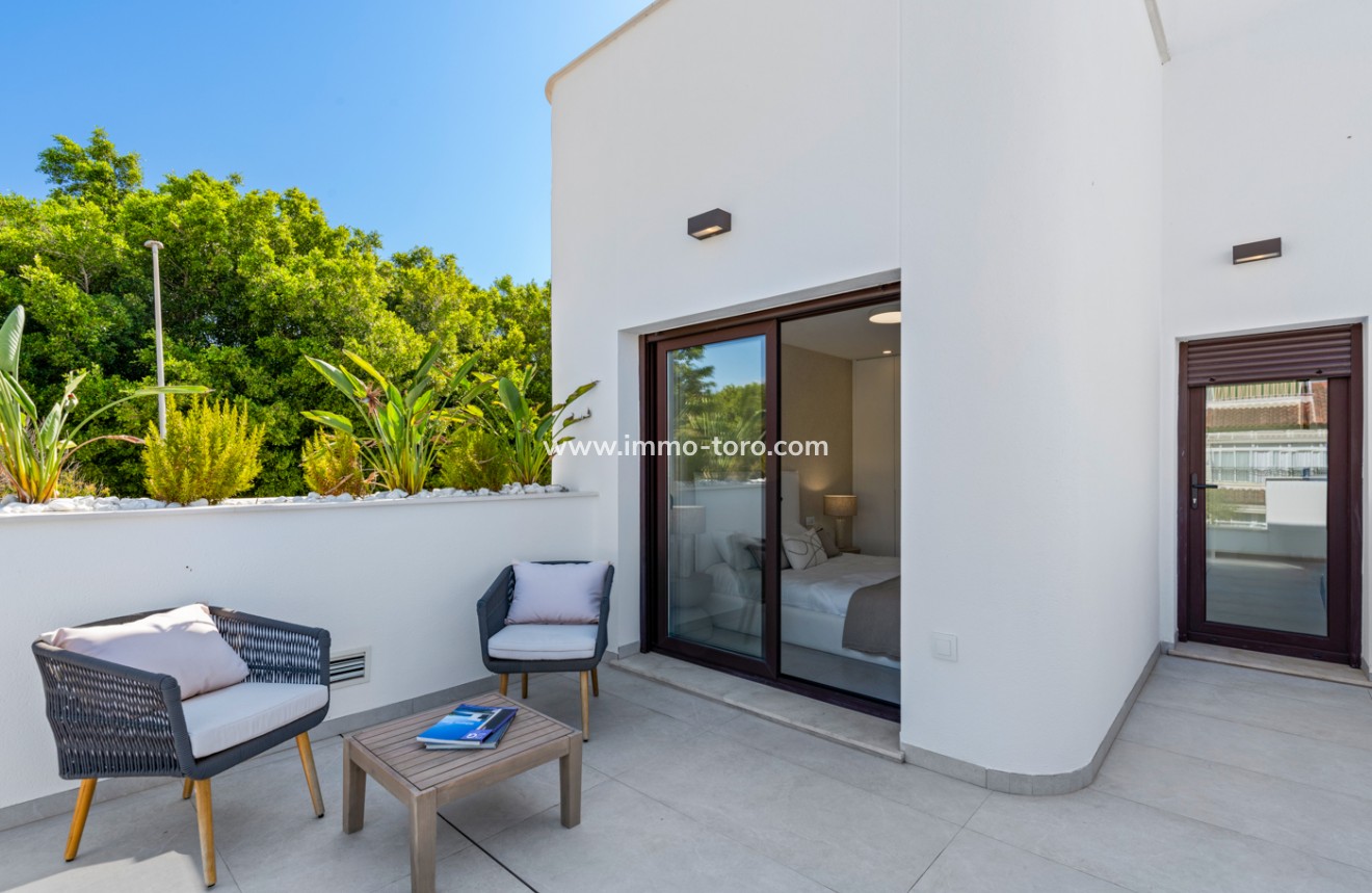 Nueva construcción  - Villa / Chalet - Pilar de la Horadada - Pilar De La Horadada