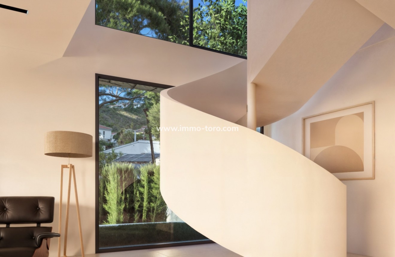 Resale - Villa - Moraira