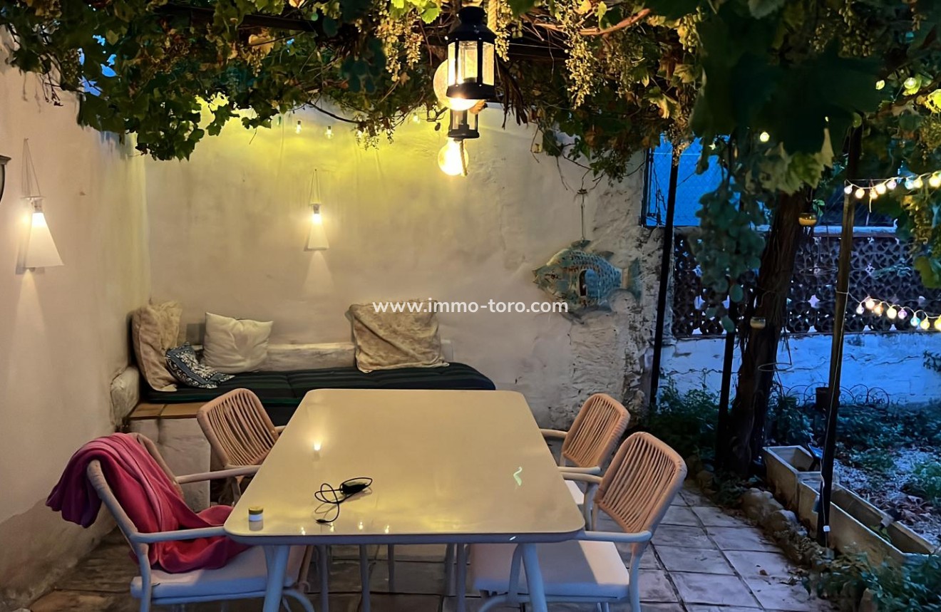 Herverkoop - Dorpshuis - Castell de Castells