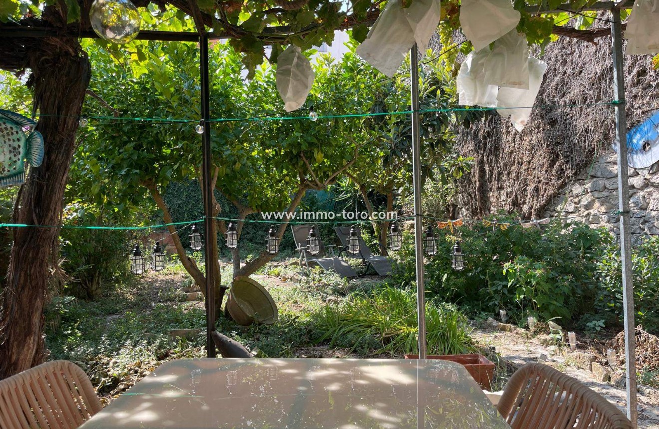 Herverkoop - Dorpshuis - Castell de Castells