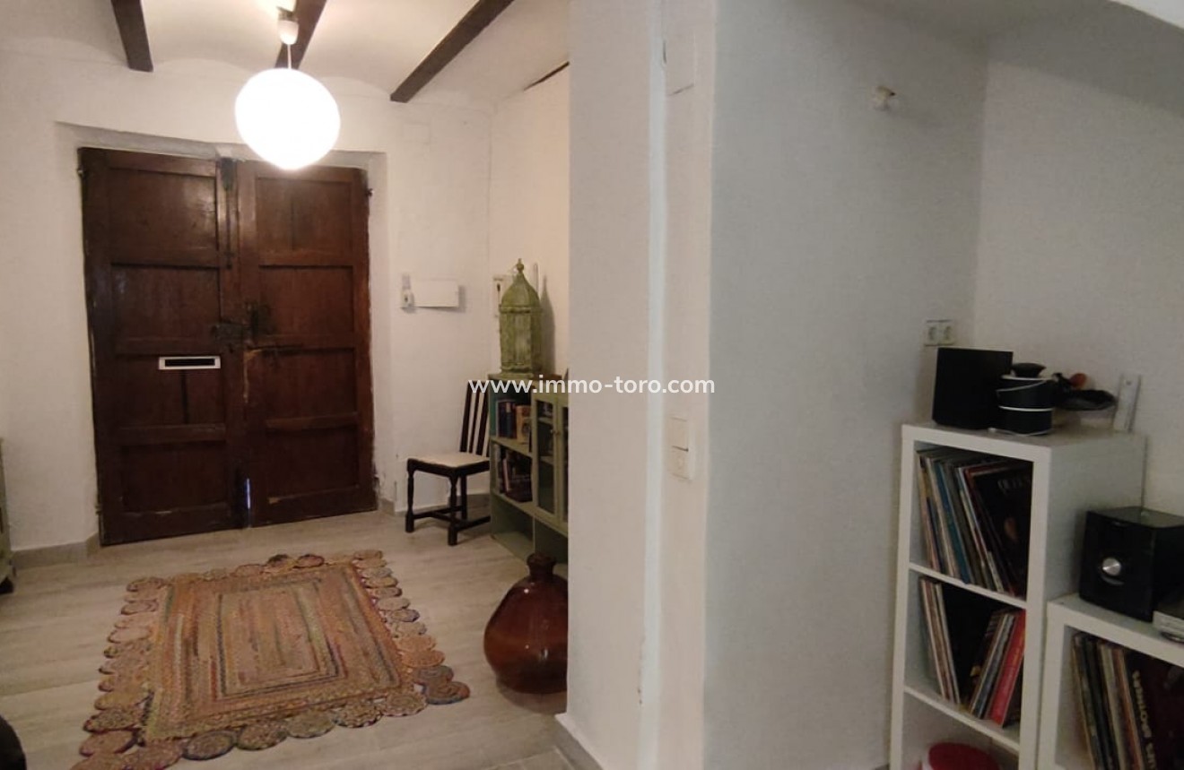 Herverkoop - Dorpshuis - Castell de Castells