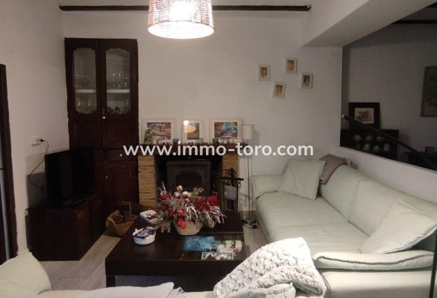 Herverkoop - Dorpshuis - Castell de Castells