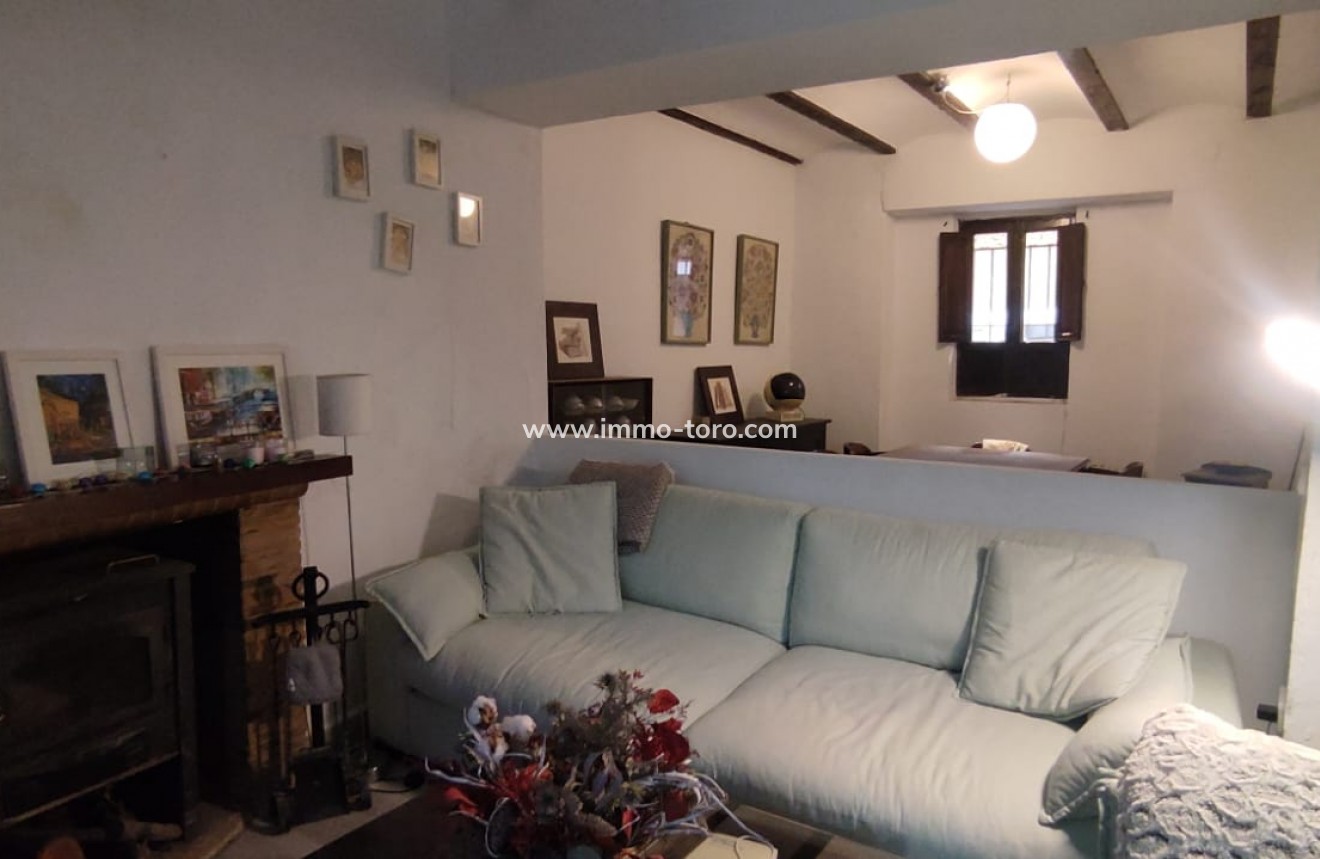 Herverkoop - Dorpshuis - Castell de Castells