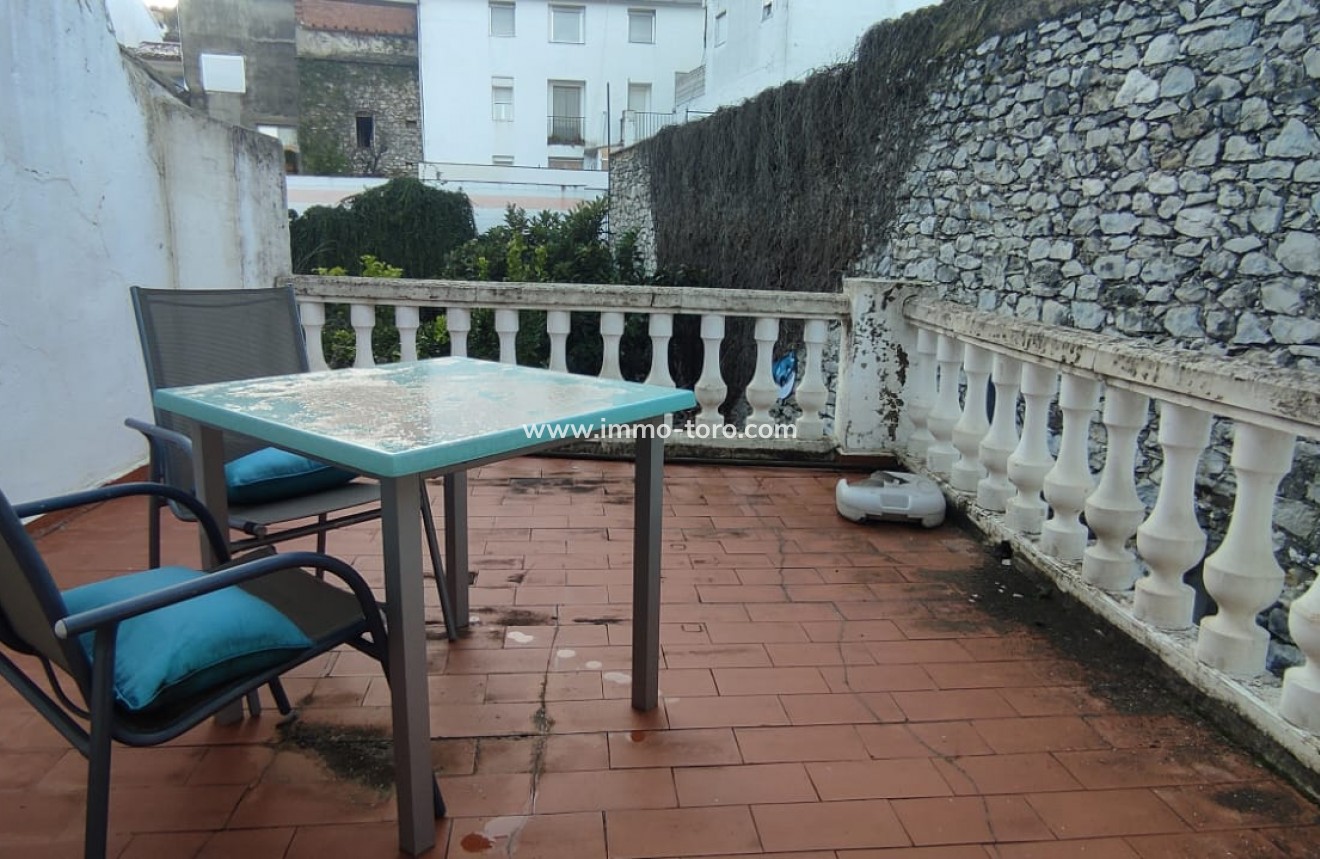 Herverkoop - Dorpshuis - Castell de Castells