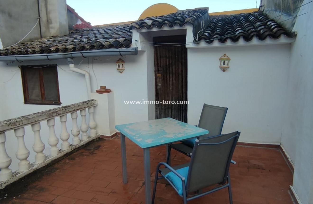 Herverkoop - Dorpshuis - Castell de Castells