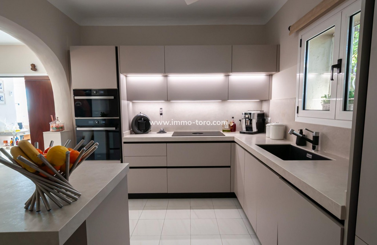 Resale - Villa - Calpe - Enchinent